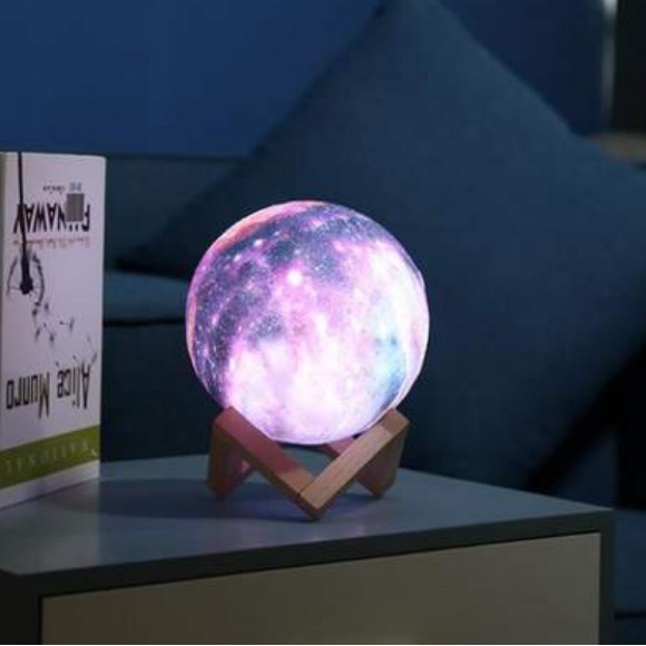 New! Galaxy 3D Lamp - Picture 1 of 4
